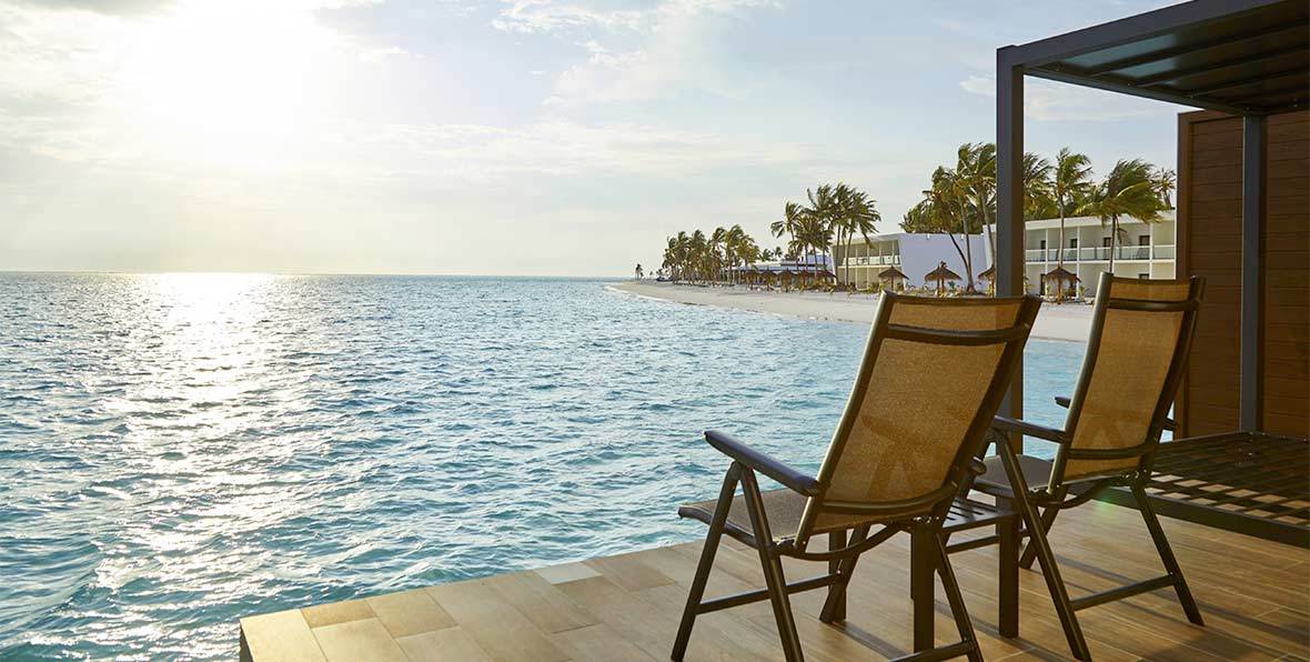 hotel-riu-atoll-maldivas-overwater-junior-suite-3